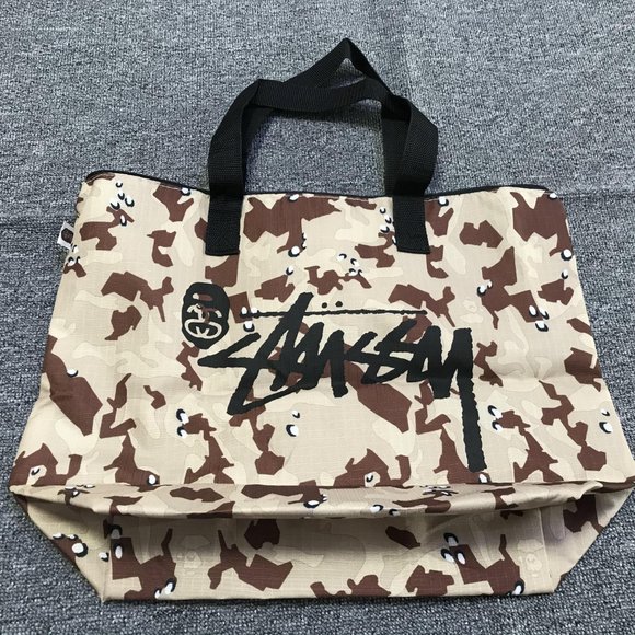 Stussy x Bape Camo Tote Bag Magazine Appendix Gift Bag - Picture 2 of 7